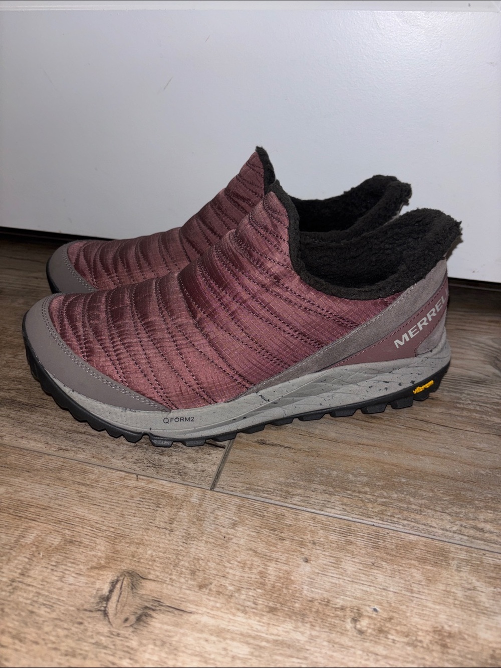 Merrell Antora Slip On Sneaker Moc Style Marron Vibram Sole - Women's Size 11